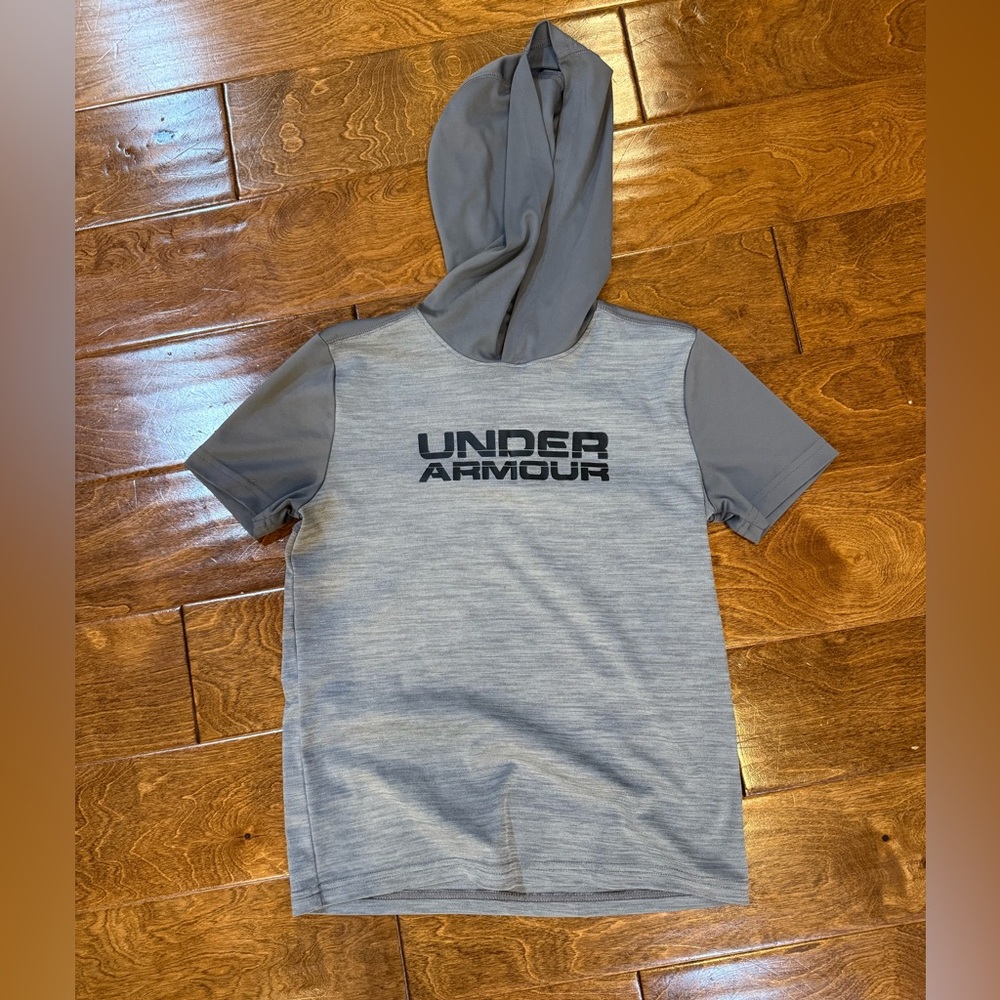 Under Armour kids shirt